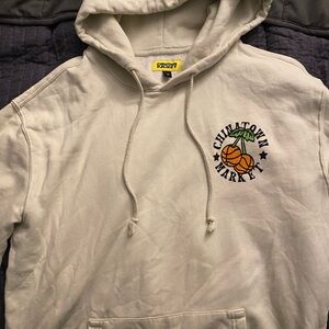 Chinatown Market Basketball Cream Hoodie🔥